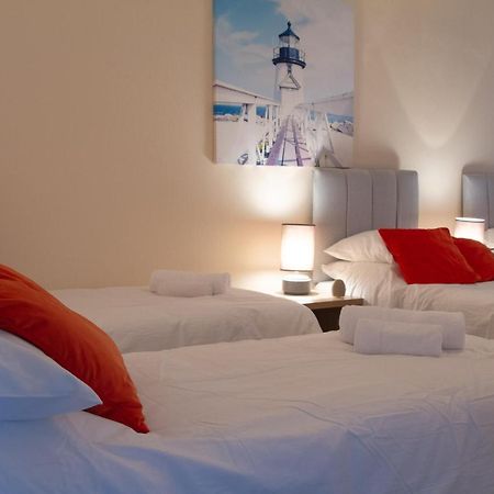 Carvetii - Fox House - 1St Floor Flat Sleeps Up To 8 Apartment Дънфърмлин Екстериор снимка