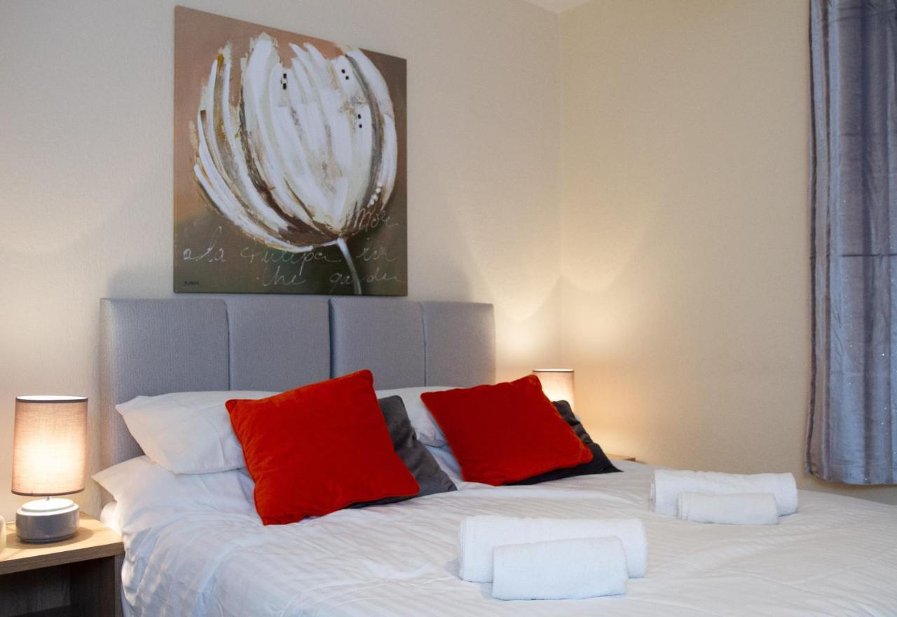 Carvetii - Fox House - 1St Floor Flat Sleeps Up To 8 Apartment Дънфърмлин Екстериор снимка